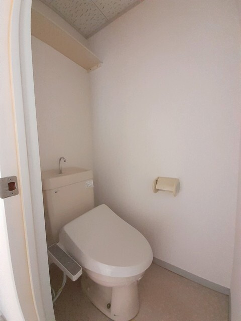 アブニール吉富　Ａのトイレ