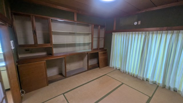 金沢市南新保町ロ【５DK 駐車2台可】の和室|和室です