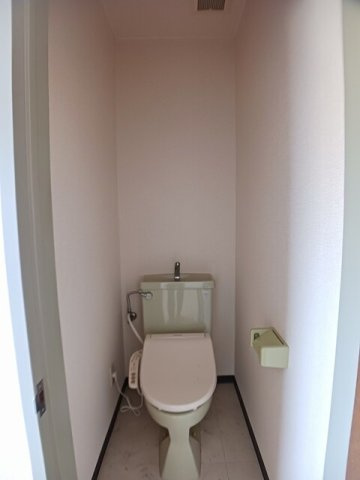 バーン荒町Ｂ棟のトイレ