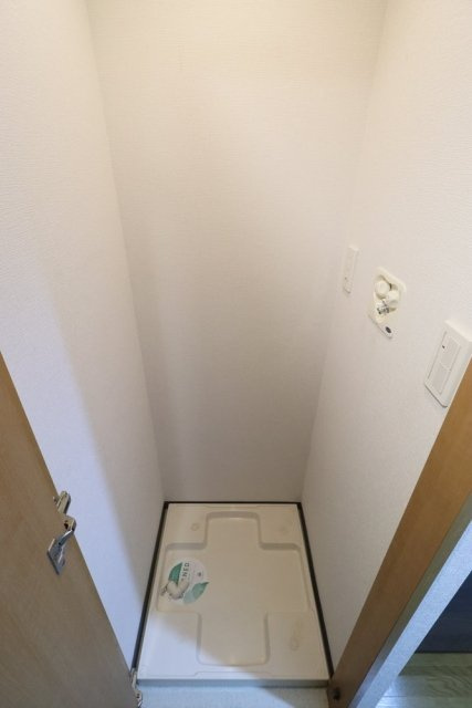 パレステュディオ銀座一丁目の設備|室内洗濯機置場