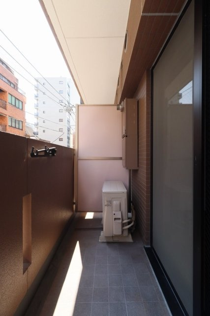 パレステュディオ銀座一丁目のバルコニー