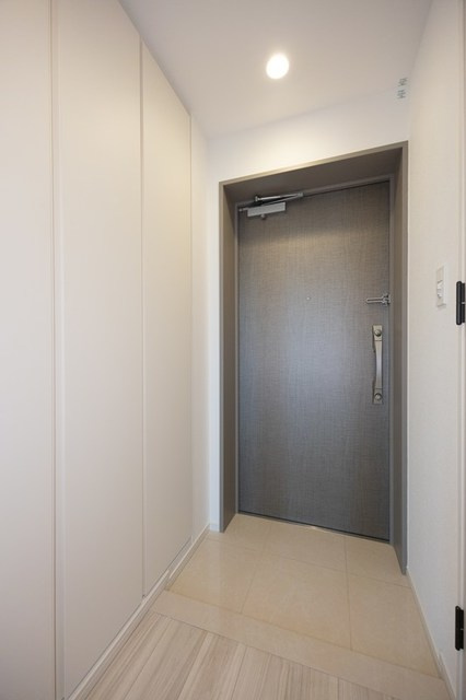 パークアクシス五反田スカイタワーの玄関|※写真は同タイプ住戸です。