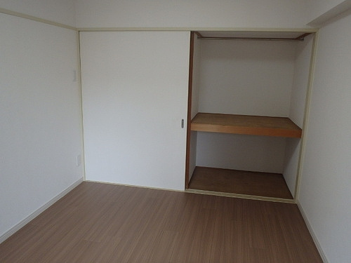 ライオンズマンション三軒茶屋ＮＡＫＡＭＵＲＡの収納|収納