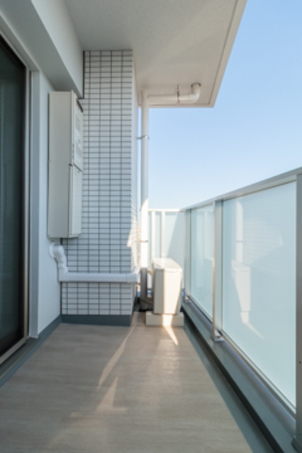 Ｕｒｂａｎ　Ｌｉｎｋ神奈川新町のバルコニー|※写真は同タイプ住戸です。