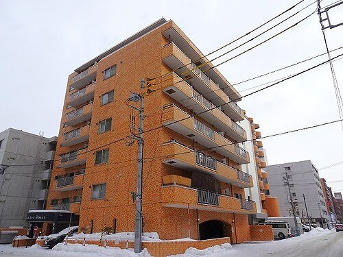ライオンズマンション第６大通の外観