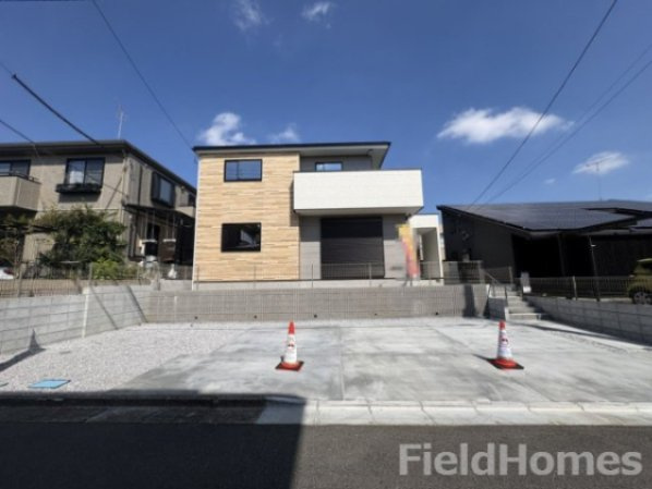 伊勢原市高森台2丁目新築戸建て　4期1号棟