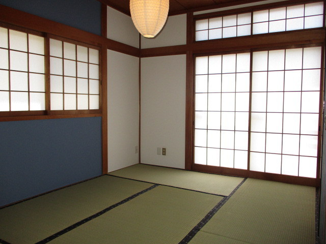 生駒郡三郷町美松ケ丘東１丁目の一戸建ての寝室