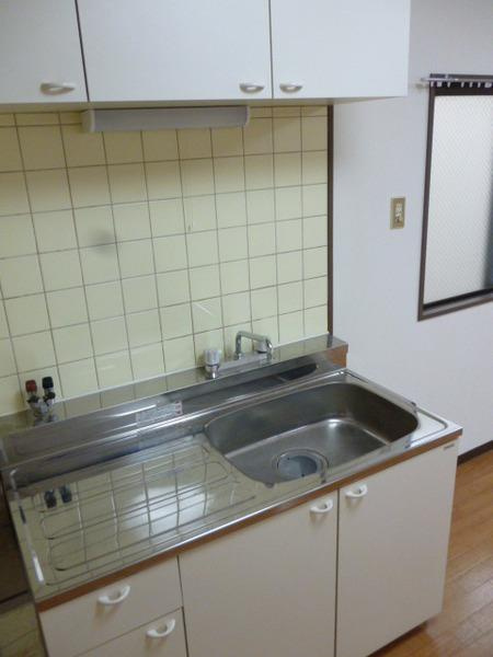平尾ハイツのキッチン|★お料理がしやすそうです★
