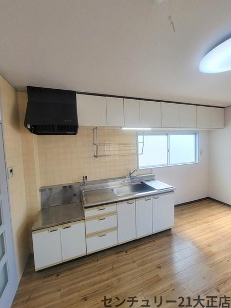 鶴町3丁目マンションのキッチン