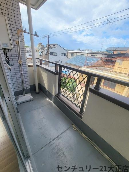 鶴町3丁目マンションのバルコニー