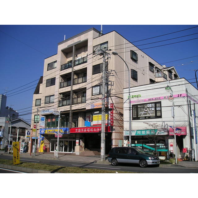 エスタ泉 の外観