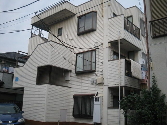 メゾンファミール大和の外観
