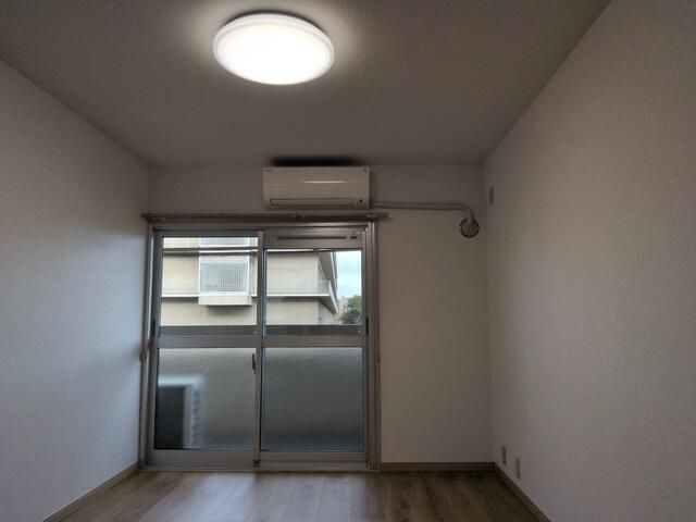 赤羽台四丁目住宅の寝室