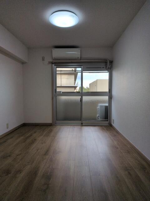 赤羽台四丁目住宅の内装