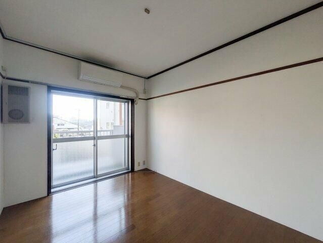 さがみ野東洋マンションの居間・リビング