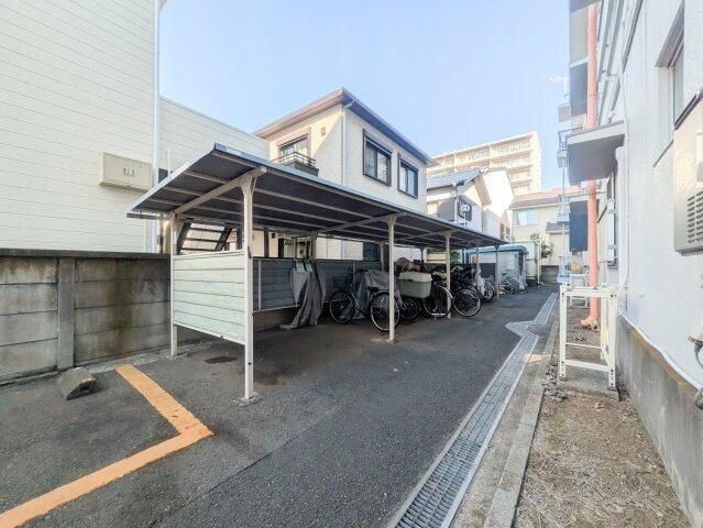 さがみ野東洋マンションの駐車場
