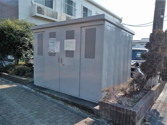 レオパレスパインヒル美女木のその他|ゴミ置き場