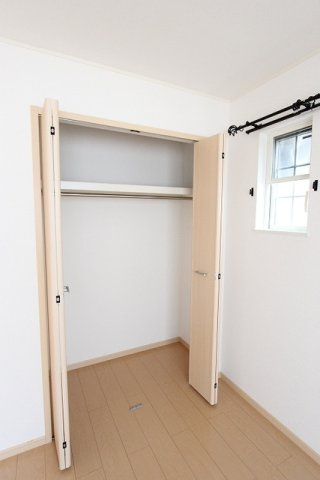 シュティール緑山の収納
