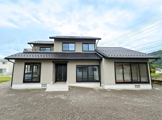 松本市大字島内　中古戸建の外観|松本市大字島内の中古戸建です。セキスイハイム施工です。