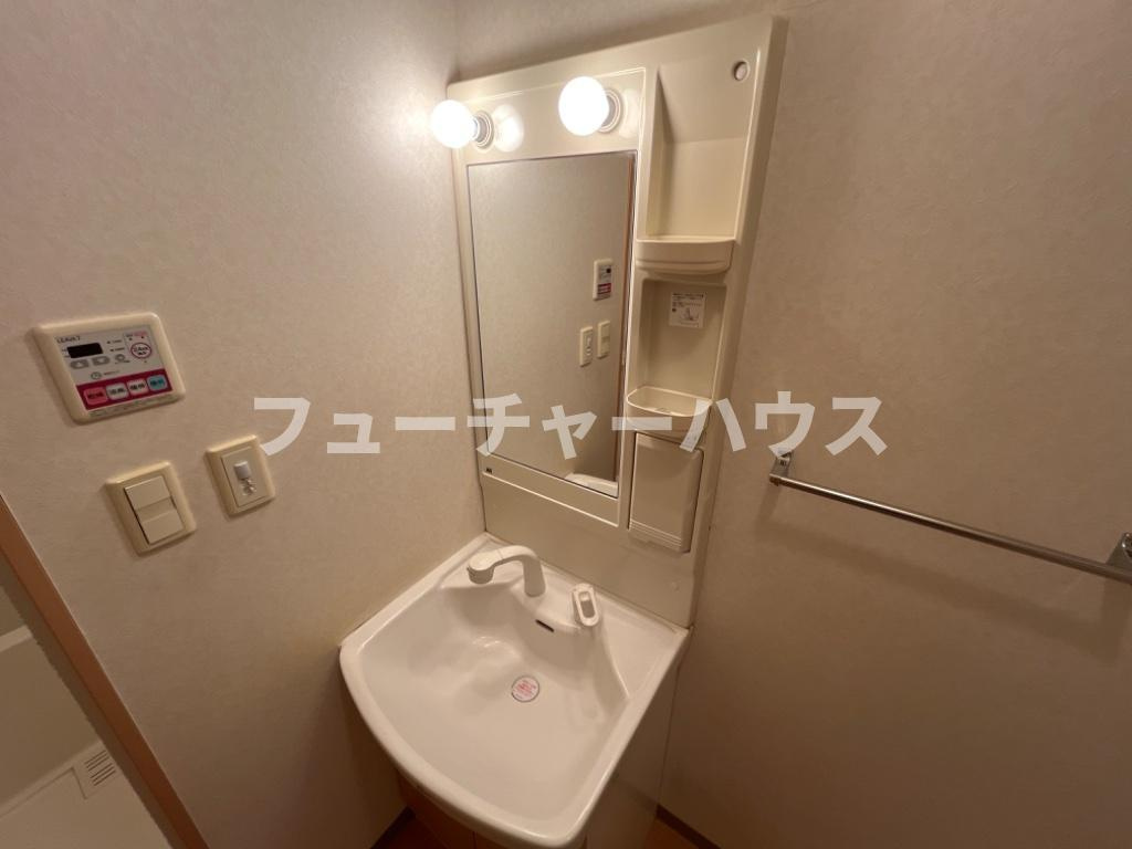 サクラシティ（ＳＡＫＵＲＡ　ＣＩＴＹ）の洗面所