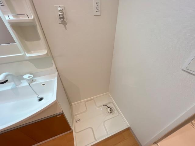 サニーコートのその他|洗濯機置場