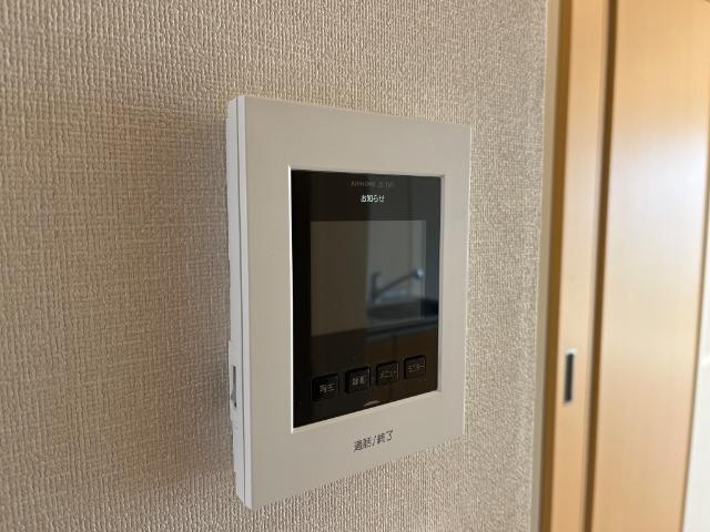 ネーブルの内装|カメラ付インターホン