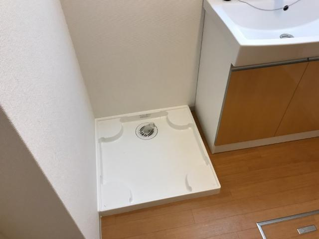 フィオーレのその他|洗濯機置場
