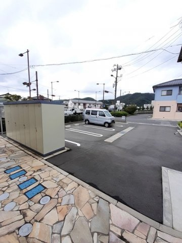 ベルグレイスの駐車場|カースペースがあります