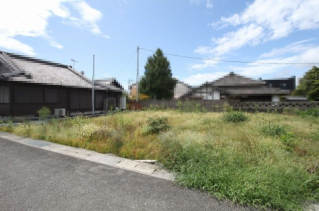 香美市土佐山田町東本町2丁目　建築条件付き　売土地　南棟　（全2区画）の土地図|プラン例　建物価格　2,800万円　土地建物プラン例総額　4,160万円
土地面積　204.83㎡　（約61.96坪）建物面積　84.26㎡　（約25.49坪）