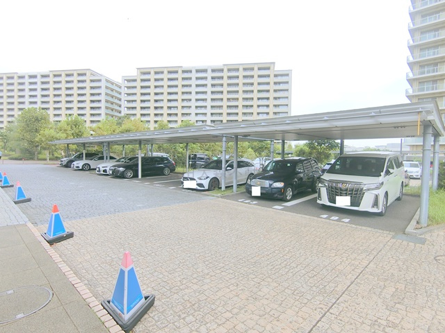 ザ・リバープレイスウエストタワーの駐車場|敷地内平置き駐車場　空き状況等詳細はお問合せください。