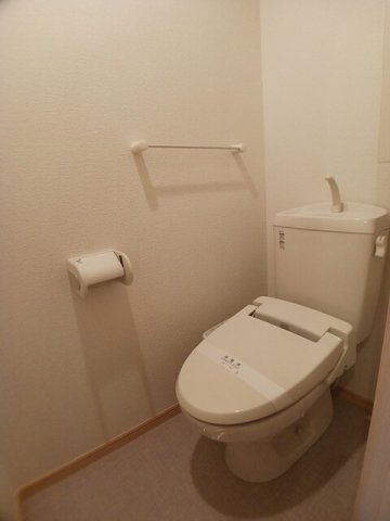 【トイレ】 | カーサ　レガーロⅠ | 落ち着いたトイレです