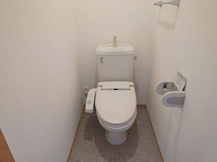 セジュール桜井　B棟のトイレ