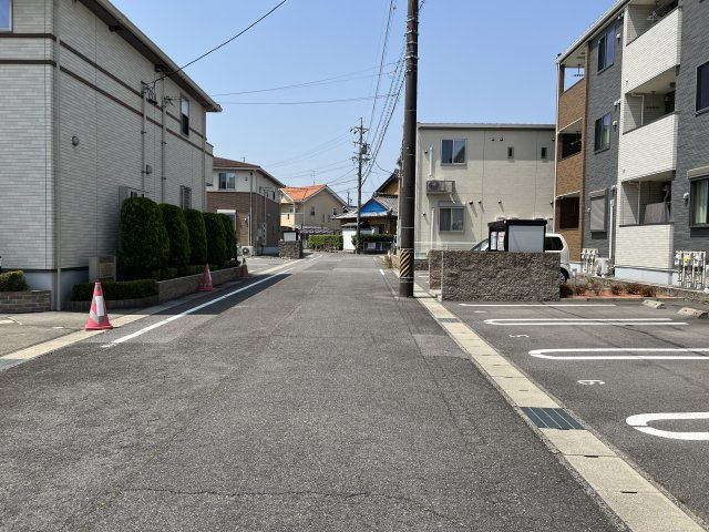 イエ　フェリーチェの周辺|接面道路