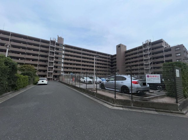 ファミール津田沼の外観