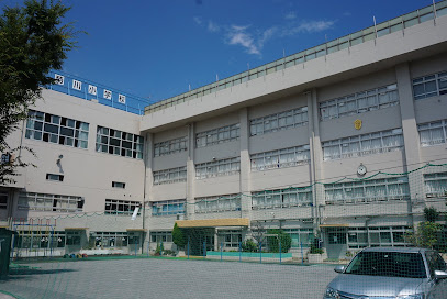 デルクス菊川の周辺