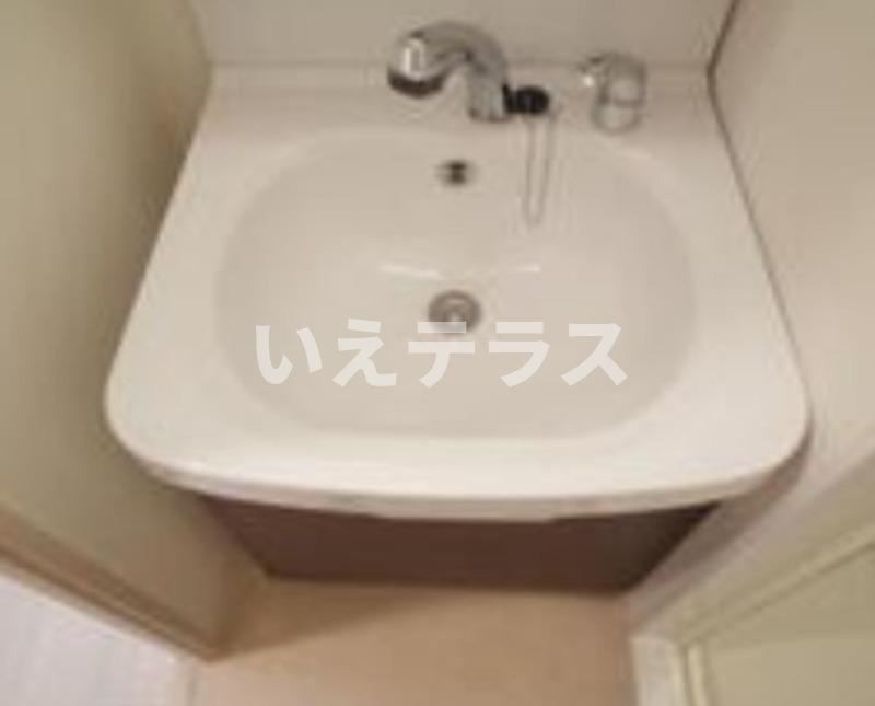 ファステート神戸コンチェールの洗面所