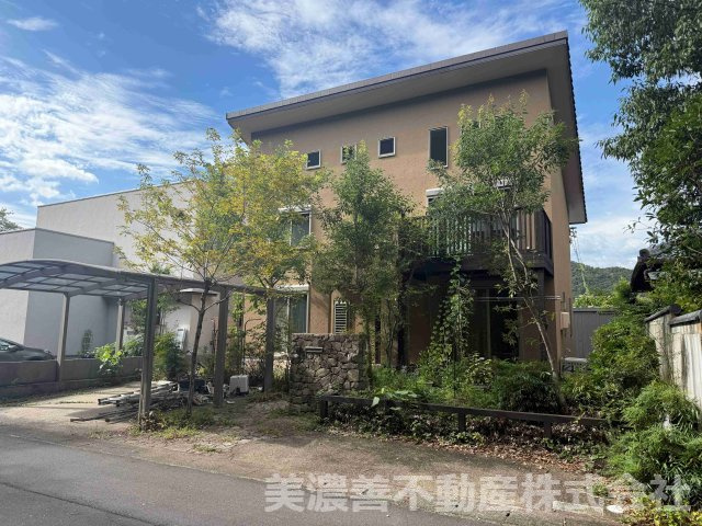 ６７３８３　岐阜市日野北中古戸建の外観