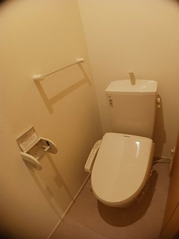 【トイレ】 | ブリランテ陽光 | 落ち着いたトイレです