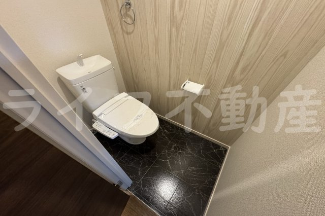 コスモクレスト荒本のトイレ|ゆったりとした空間のトイレです