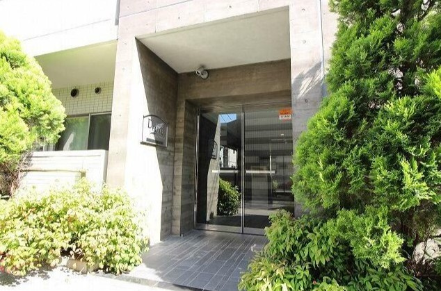 プレール・ドゥーク品川西大井のエントランス