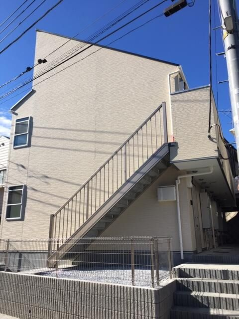 ラハイナ井土ヶ谷の外観