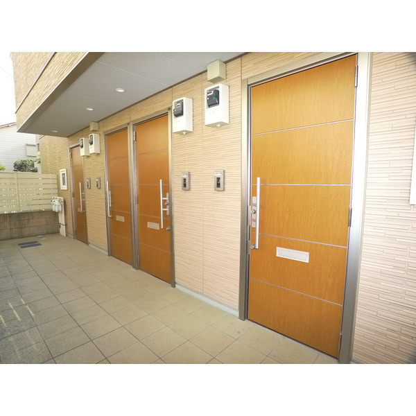 サンモール市川のロビー