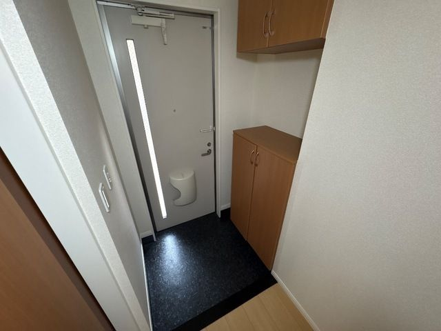 ボンヌール柳瀬の玄関