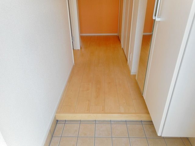 ポートリーフの玄関