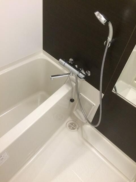 メイクスデザイン池袋の浴室