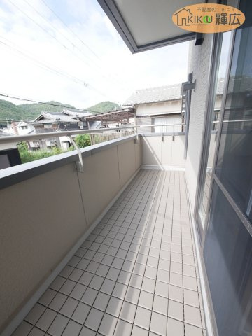 たつの市揖保川町正條　中古戸建のバルコニー