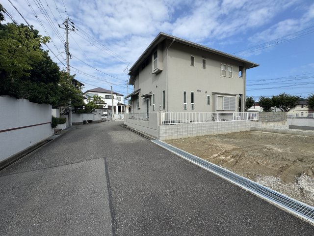 神戸市垂水区桃山台４丁目新築戸建２号棟の前面道路含む現地写真|2026年9月12日撮影