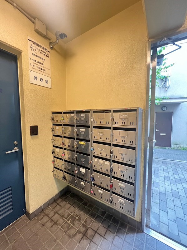 リアライズ東山の外観