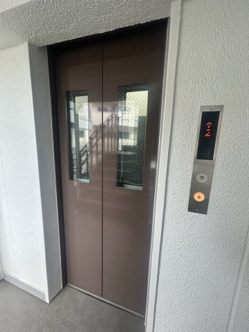 アンボワーズ武庫川レディースの外観