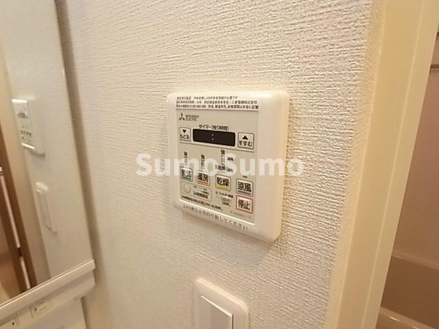 ファーストフィオーレ三宮イーストの浴室